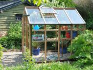 Videos de montage serres de jardin en bois